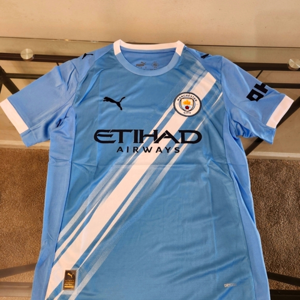 Manchester City Jersey.
